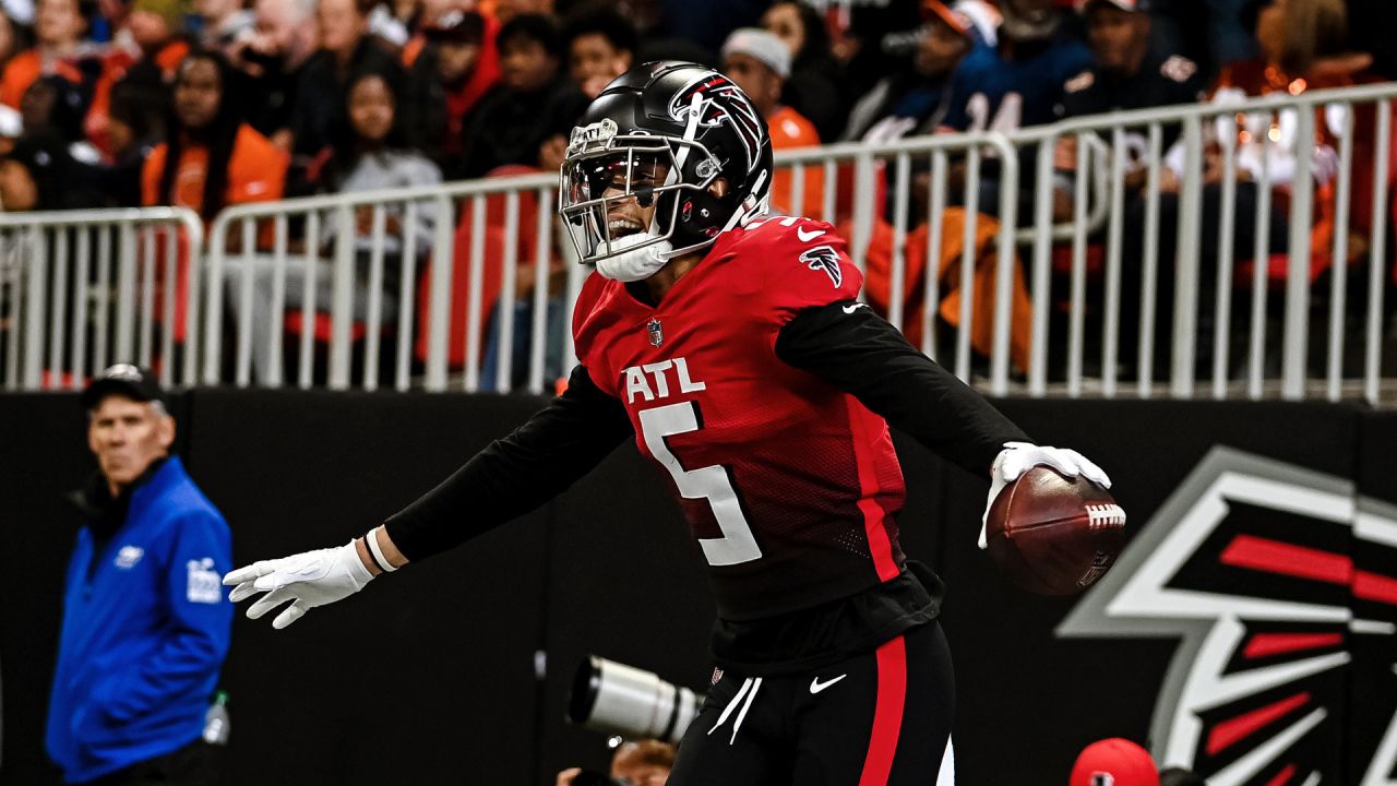 Instant Replay: What stood out in Falcons Week 11 matchup with