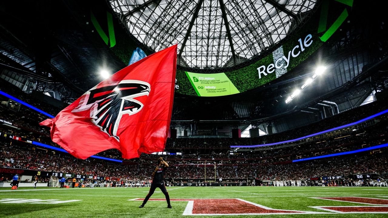 The Atlanta Falcons play the against the New Orleans Saints at the line of  scrimmage during the first half of an NFL football game, Thursday, Nov. 28,  2019, in Atlanta. (AP Photo/John