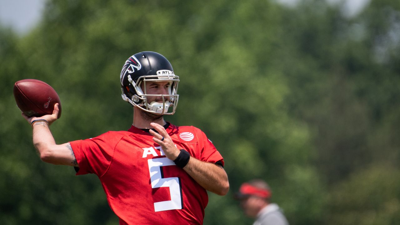 Falcons begin second round of OTA sessions