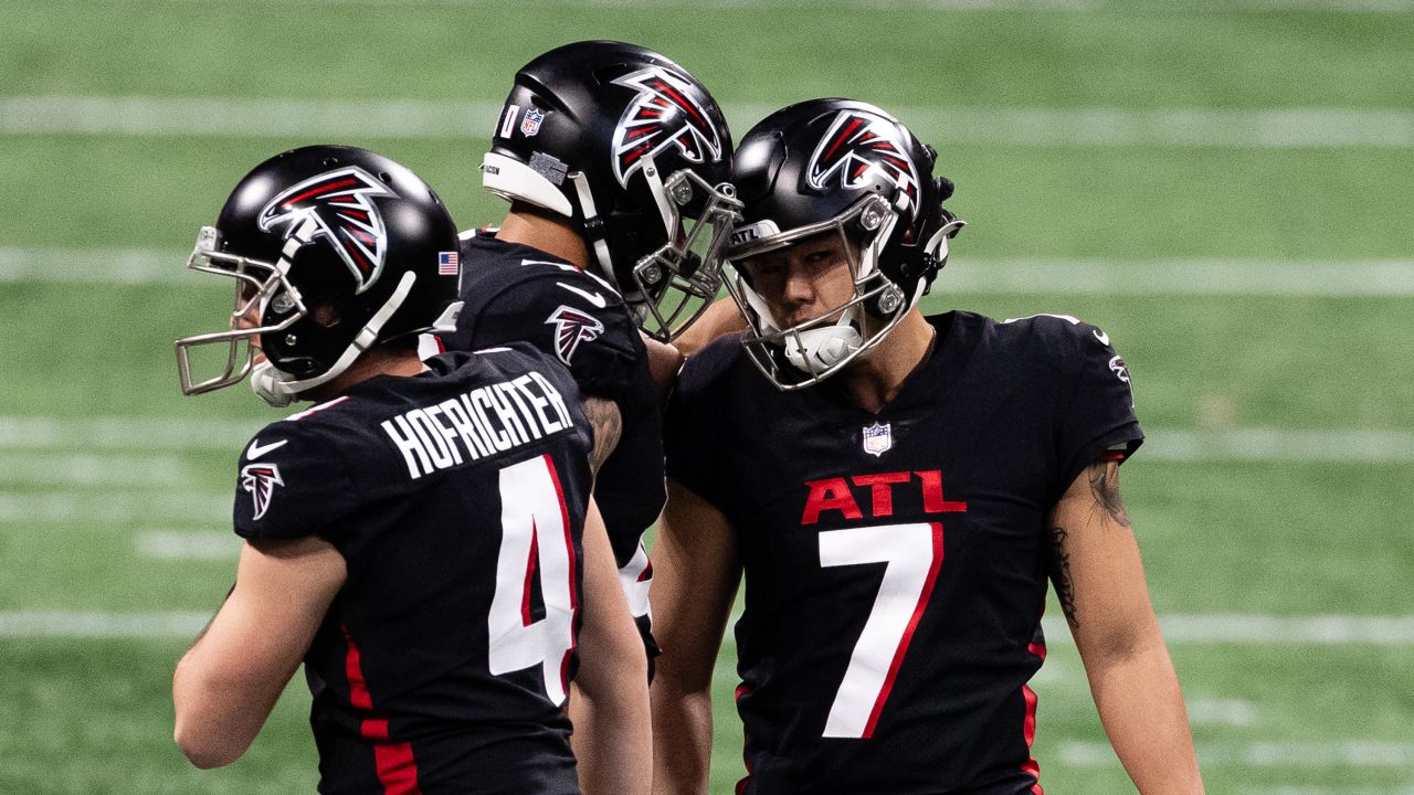 ATLANTA, GA - DECEMBER 06: Punter Sterling Hofrichter #4 of the Atlanta  Falcons during warmups for the week 13 NFL football game between the  Atlanta Falcons and the New Orleans Saints on