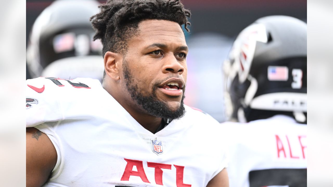 Atlanta Falcons running back Tyler Allgeier (25) pictured during an NFL  football game against the Washington Commanders, Sunday, November 27, 2022  in Landover. (AP Photo/Daniel Kucin Jr Stock Photo - Alamy