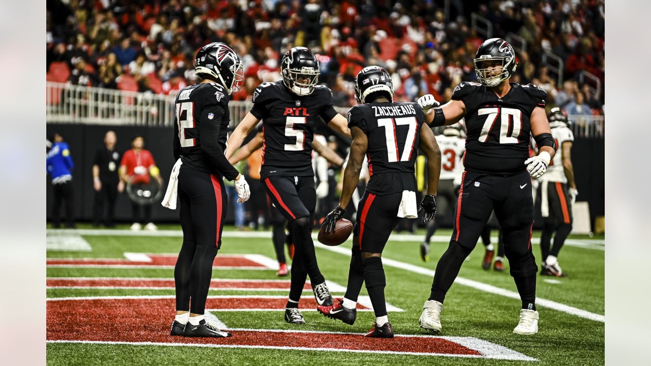 Pro Football Focus: Atlanta Falcons have 6th best offensive line headed  into 2017 season - The Falcoholic