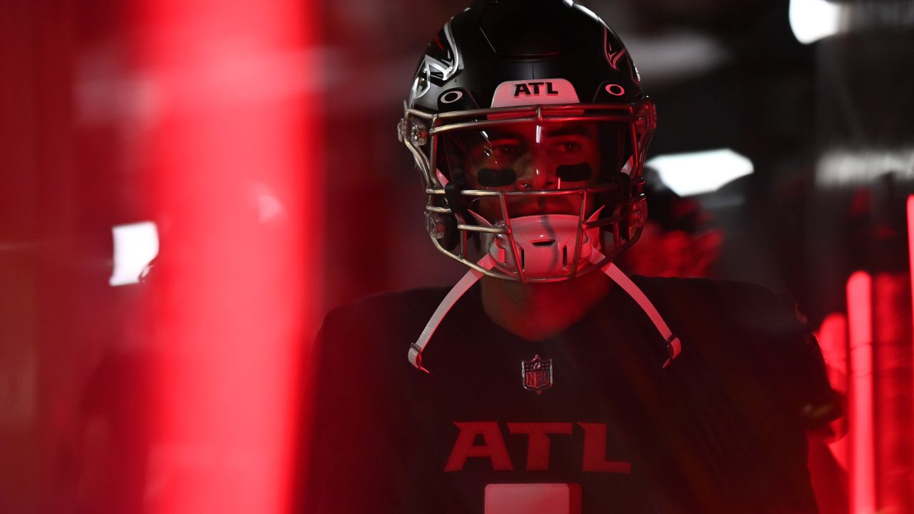 Falcons red helmets will eventually return while black end zones will  remain at Mercedes-Benz Stadium - The Falcoholic