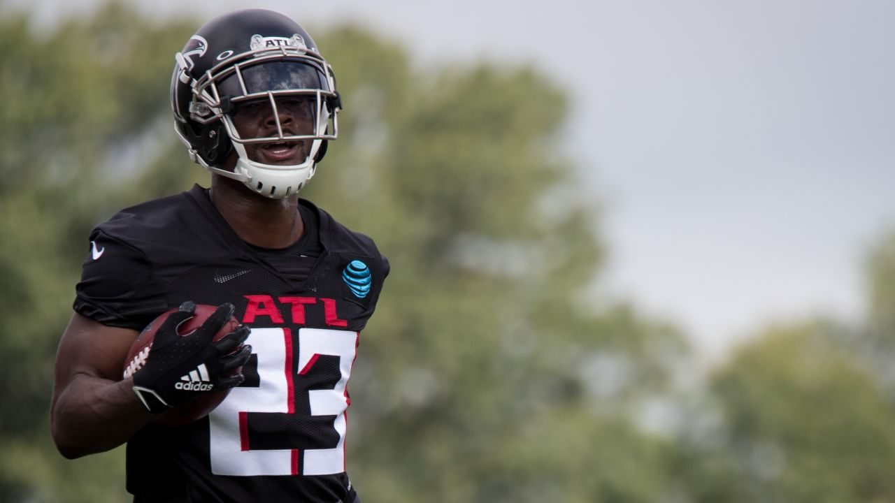 Atlanta Falcons cornerback A.J. Terrell (24) runs during an NFL football  game against the Washington Commanders, Sunday, November 27, 2022 in  Landover. (AP Photo/Daniel Kucin Jr Stock Photo - Alamy