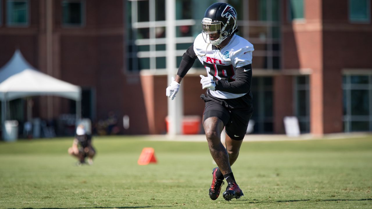 Atlanta Falcons star Chris Lindstrom of Dudley shines bright on and off  field