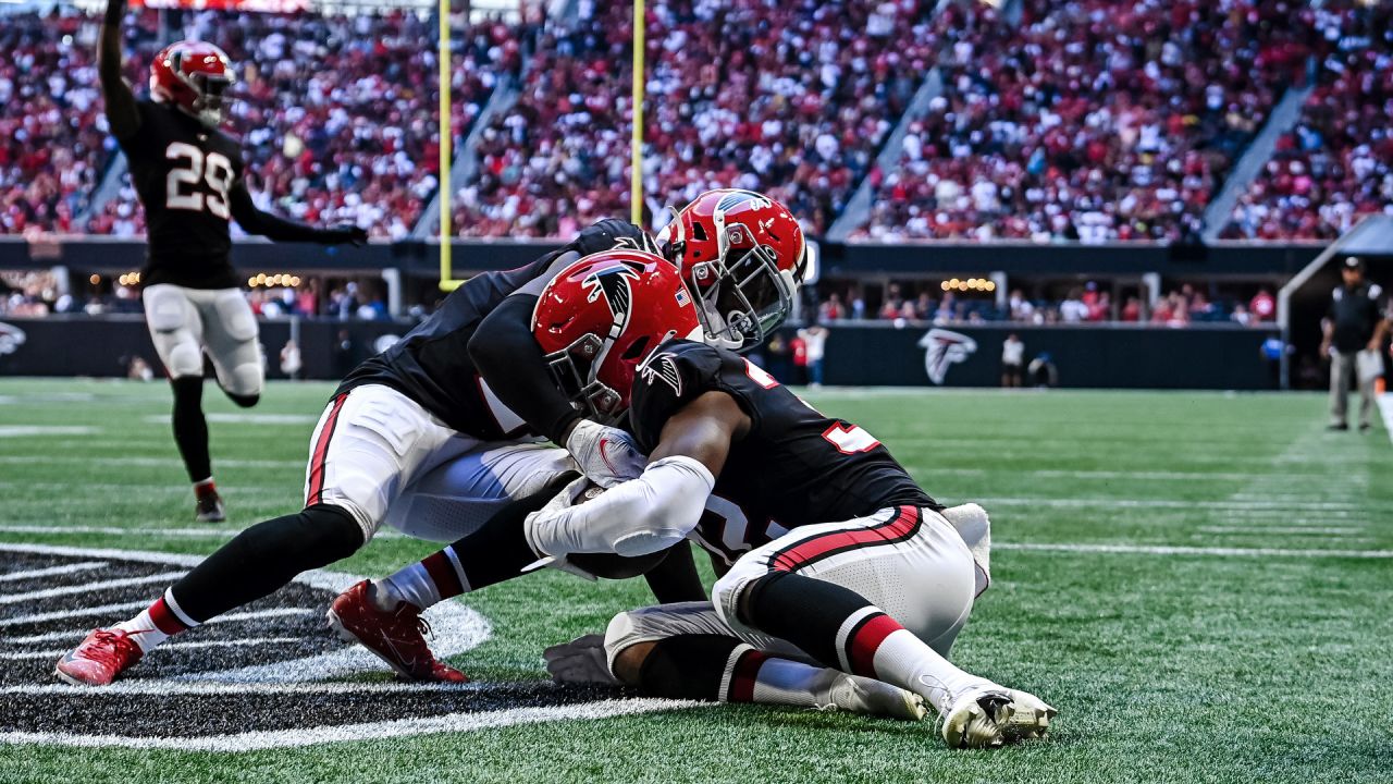 Atlanta Falcons safety Jaylinn Hawkins (32) runs during an NFL football  game against the Washington Commanders, Sunday, November 27, 2022 in  Landover. (AP Photo/Daniel Kucin Jr Stock Photo - Alamy