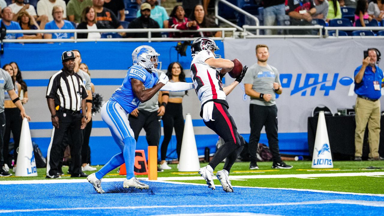 Lions lose back-and-forth preseason opener to Falcons