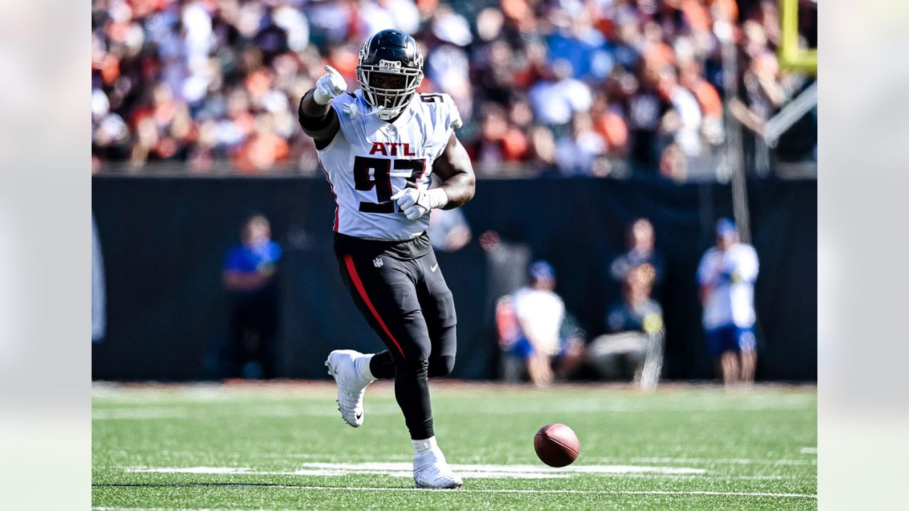 Arrival Photos  Week 7 Falcons at Bengals