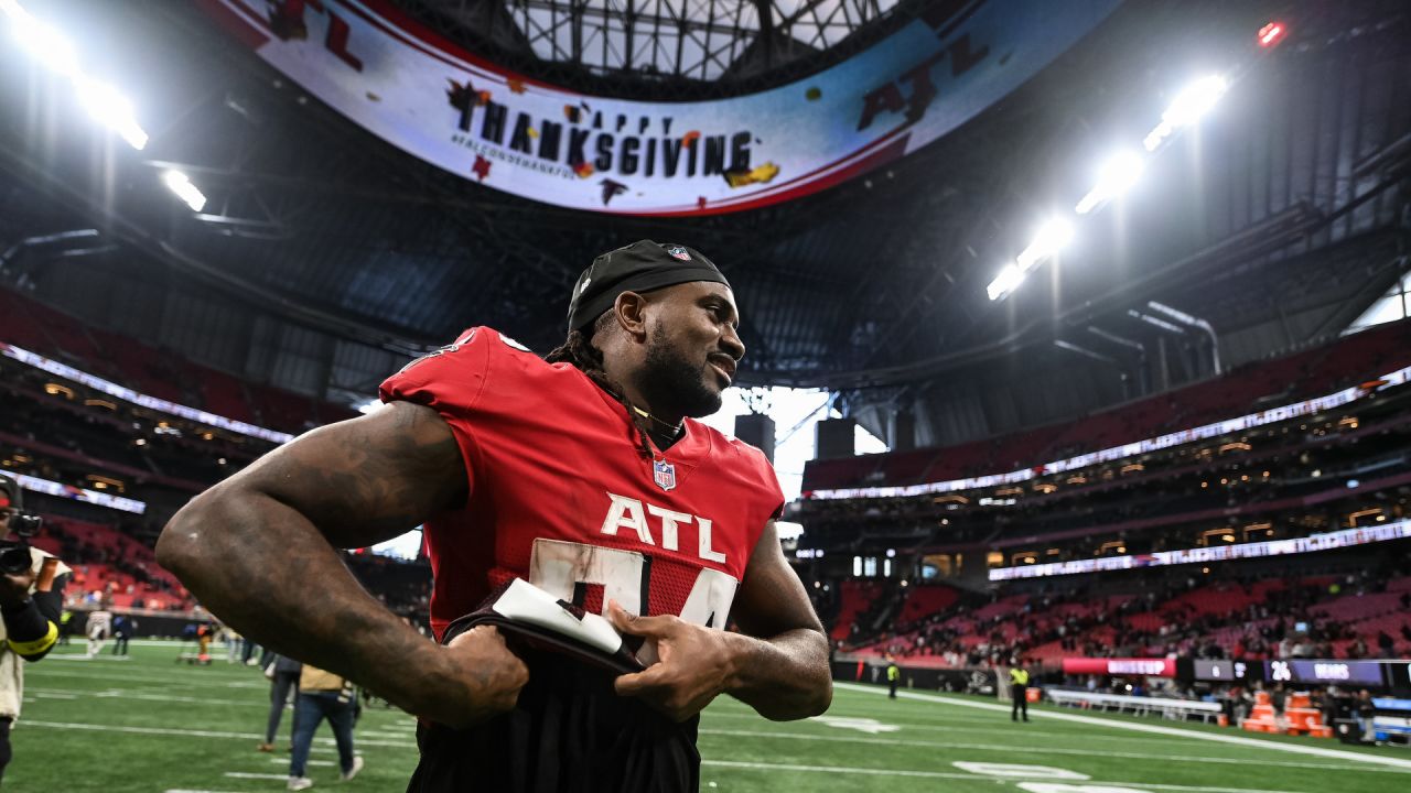 Atlanta Falcons vs. Chicago Bears. Fans support on NFL Game