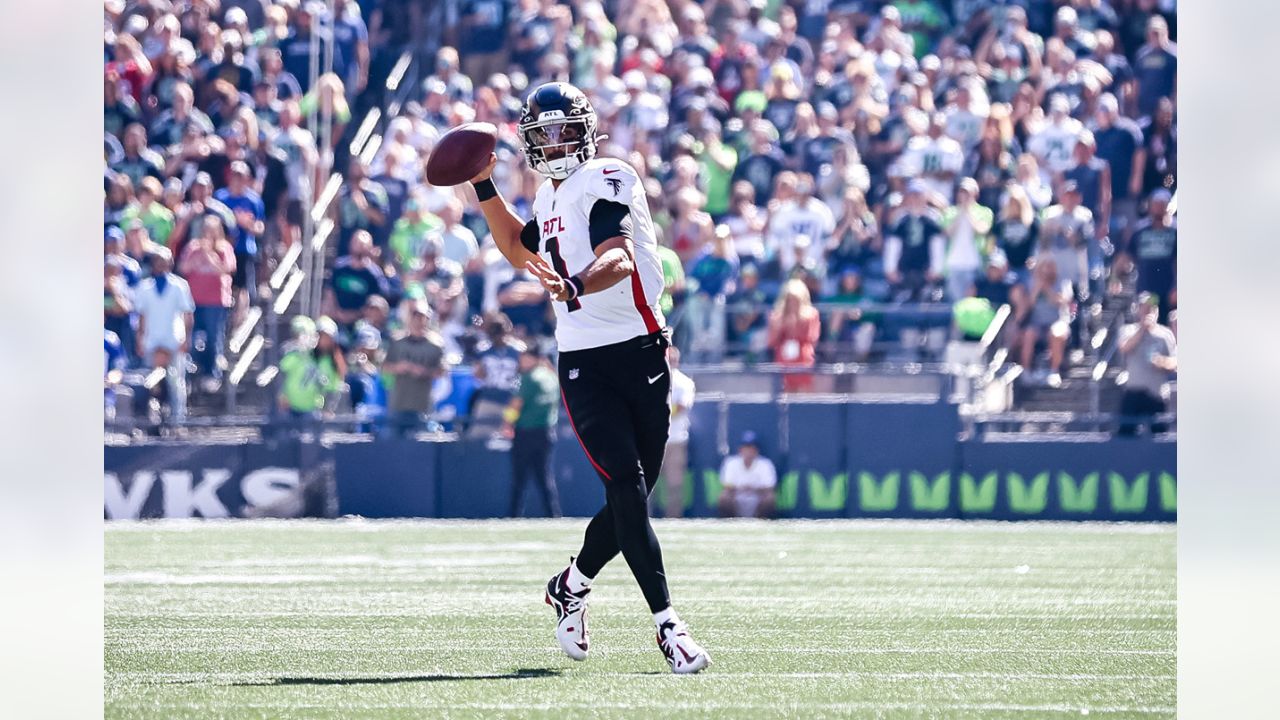 The ascendant Falcons make short work of Seattle