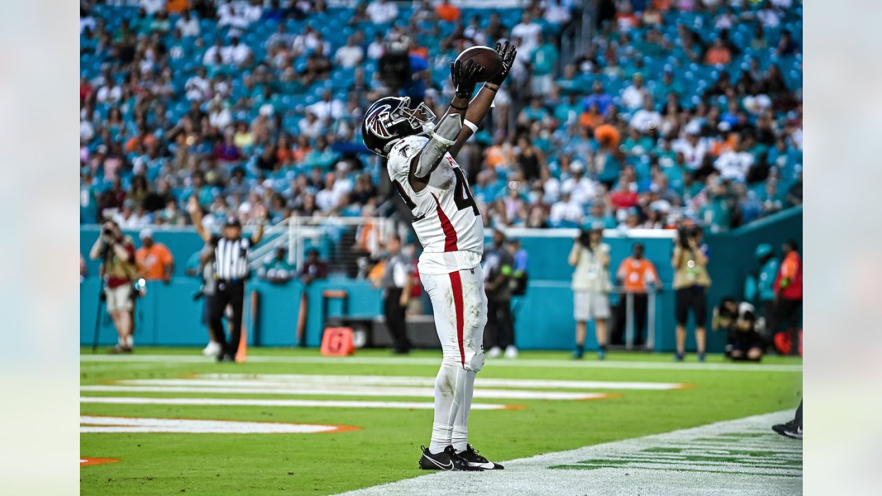 Dolphins (3) vs Falcons (19) Pre-Season Game 1 - A.M.P.S. Magazine