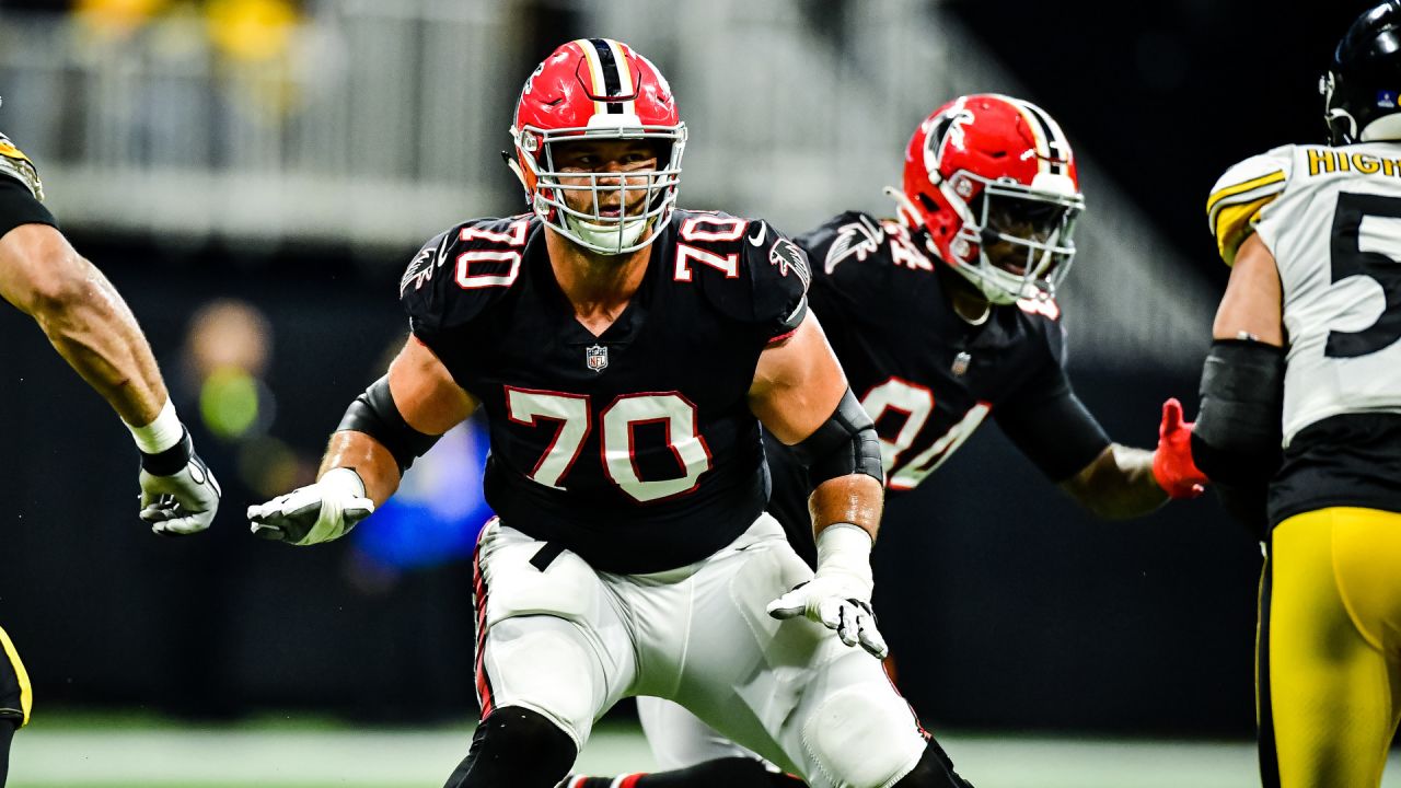 Pittsburgh Steelers Fans And Players Whip Falcons In Atlanta