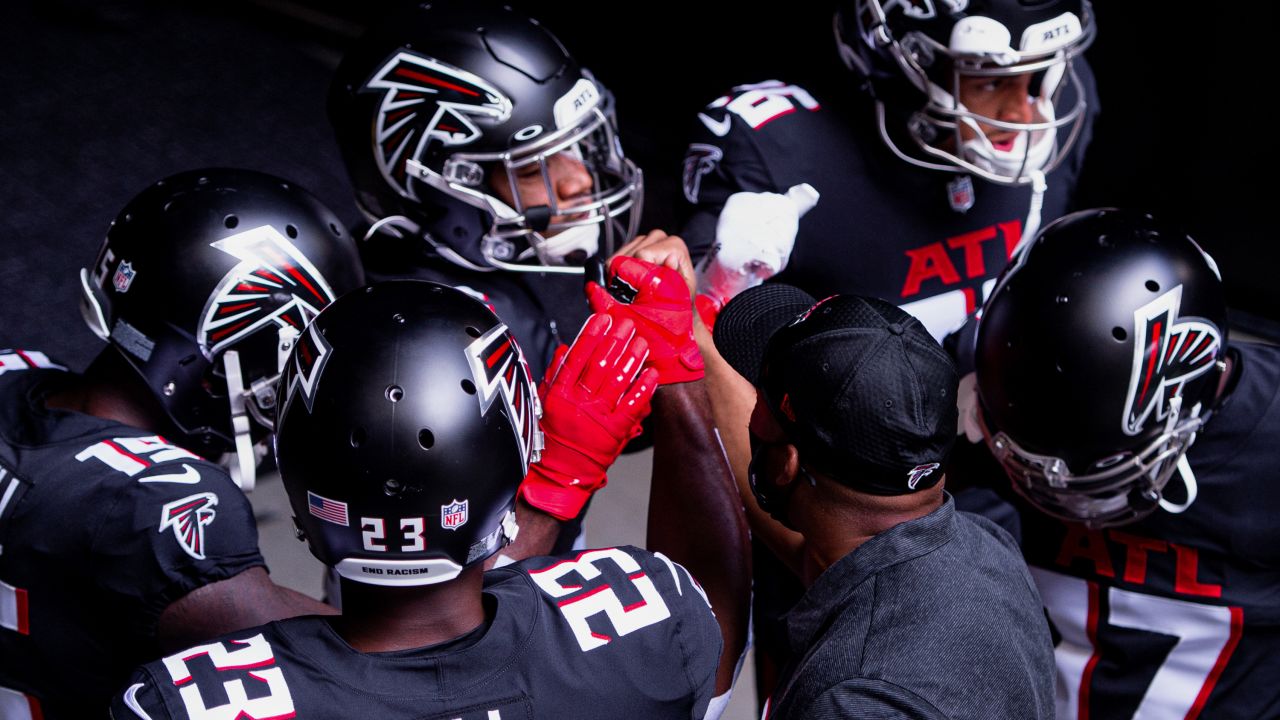 Seattle Seahawks safety Josh Jones is pictured during an NFL football game  against the Atlanta Falcons, Sunday, Sept. 25, 2022, in Seattle. The Falcons  won 27-23. (AP Photo/Stephen Brashear Stock Photo - Alamy