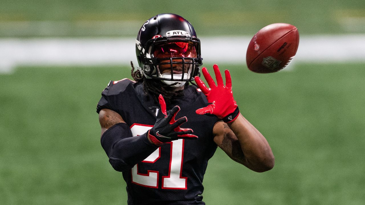 Game Photos  Falcons vs. Saints - Throwback game