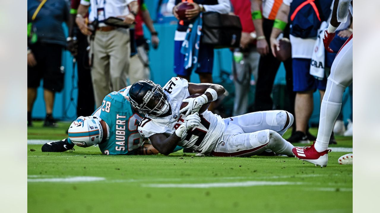 Hellams intercepts White's pass vs. Miami Dolphins