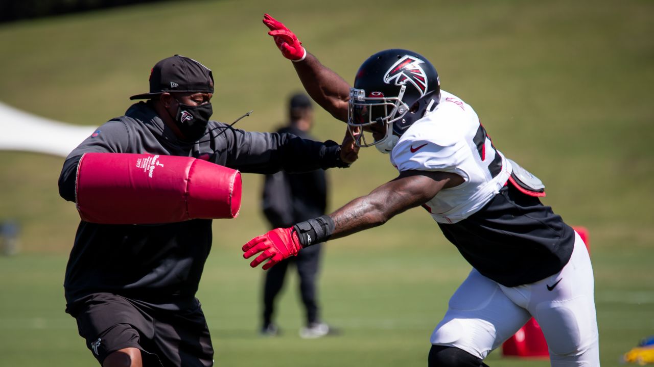 Tampa Bay Buccaneers vs. Atlanta Falcons Inactives: Julio Jones to Play? -  Sports Illustrated Atlanta Falcons News, Analysis and More