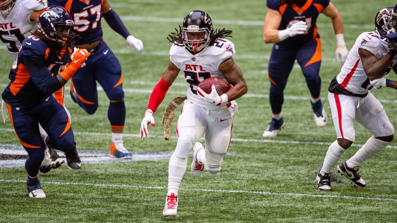 Photo Shows First Look At Todd Gurley In Falcons Jersey - The Spun: What's  Trending In The Sports World Today