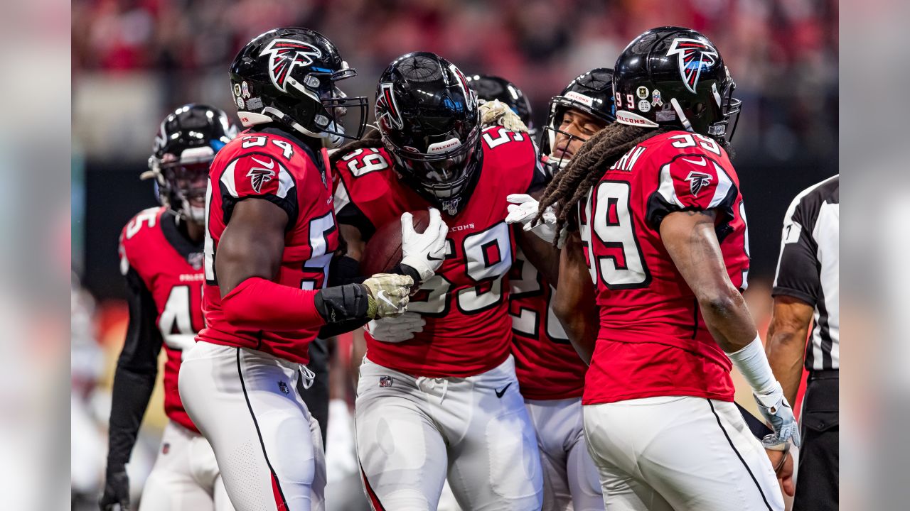 December 29, 2019: Atlanta Falcons wide receiver Julio Jones (11) leaves  the field after the NFL game between the Atlanta Falcons and the Tampa Bay  Buccaneers held at Raymond James Stadium in