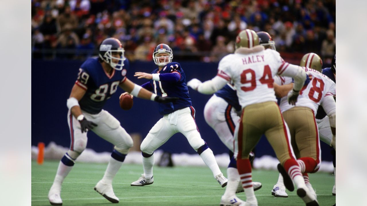 Boomer Esiason of the Cincinnati Bengals in action against the Seattle  Seahawks in the AFC divisional playoff game at Riverfront stadium in  Cincinnati, OH., December 31, 1988. Cincinnati led 21-0 at halftime