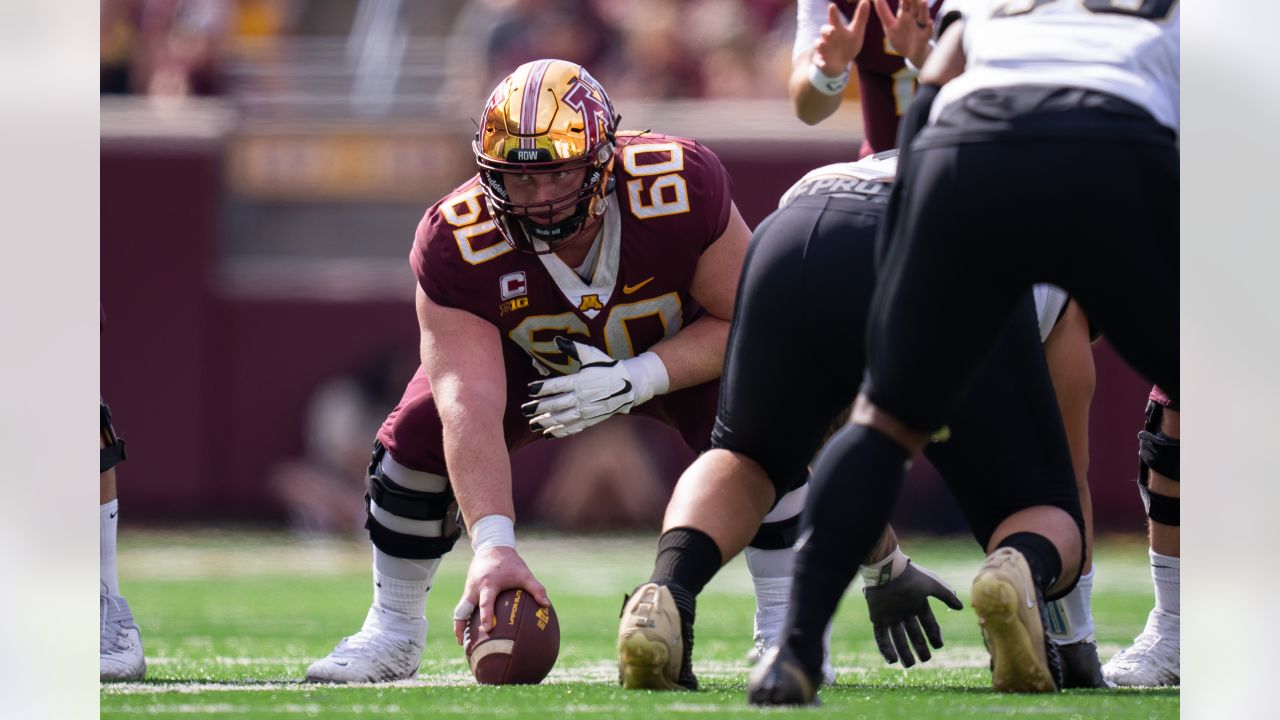 Gophers center John Michael Schmitz rocks way to NFL as a potential  first-round draft pick