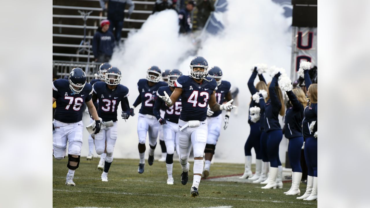 Colerain Grad, UC Linebacker Darrian Beavers Selected by Giants in