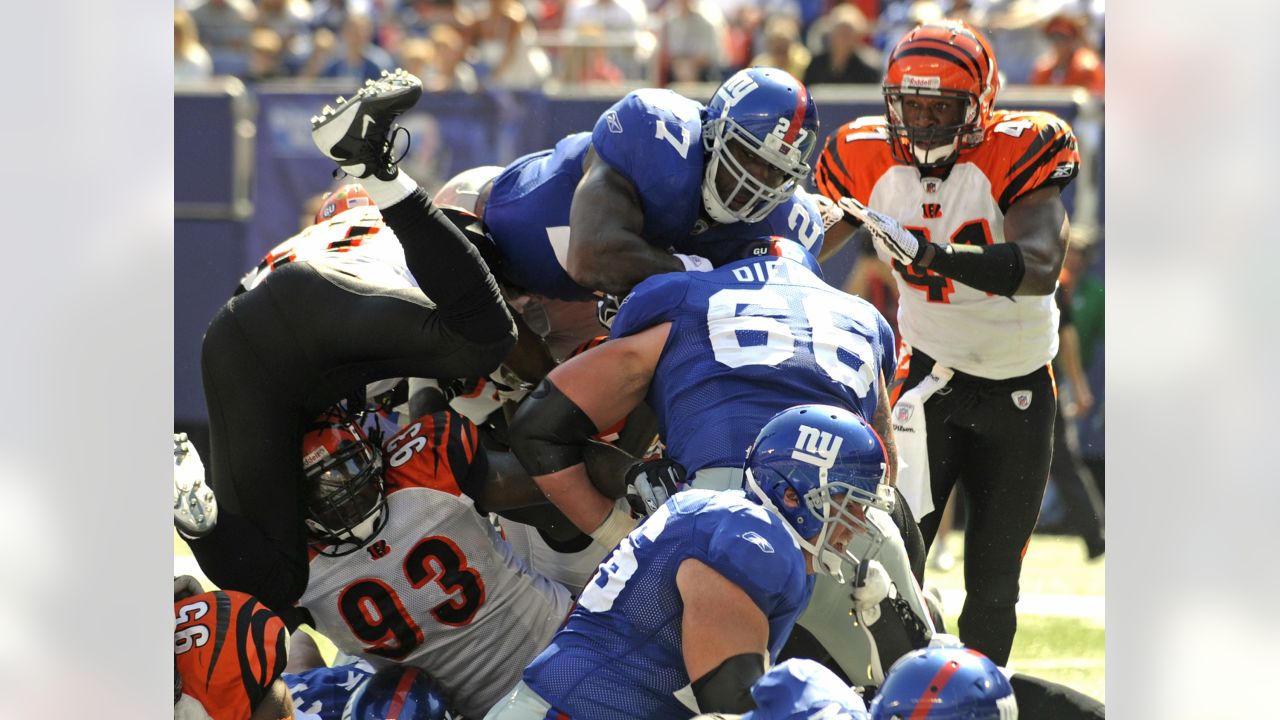 New York Giants tackle Eric Smith during an NFL preseason football game  against the Cincinnati Bengals, Sunday, Aug. 21, 2022 in East Rutherford,  N.J. The Giants won 25-22. (AP Photo/Vera Nieuwenhuis Stock