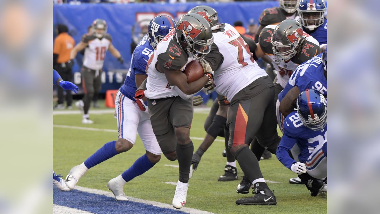 Buccaneers vs. Giants recap: Running away with a 30-10 win in