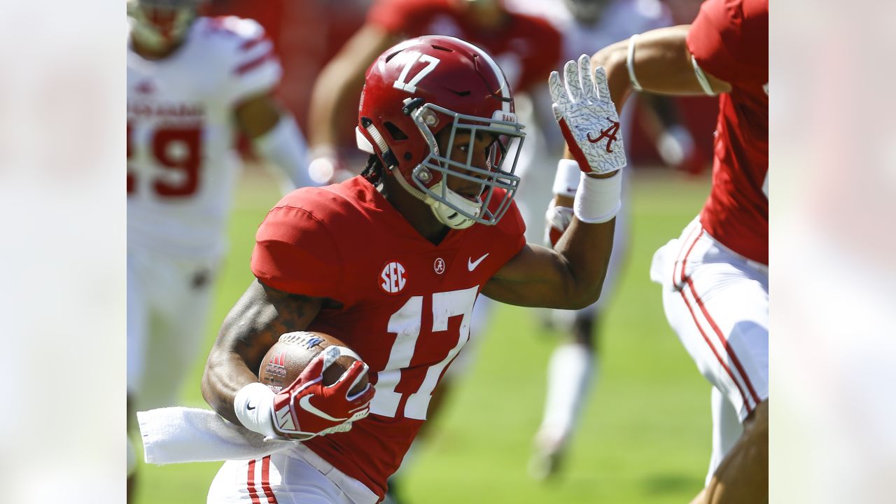 Jaylen Waddle Stars in First Two Days of Training Camp - Sports Illustrated  Alabama Crimson Tide News, Analysis and More