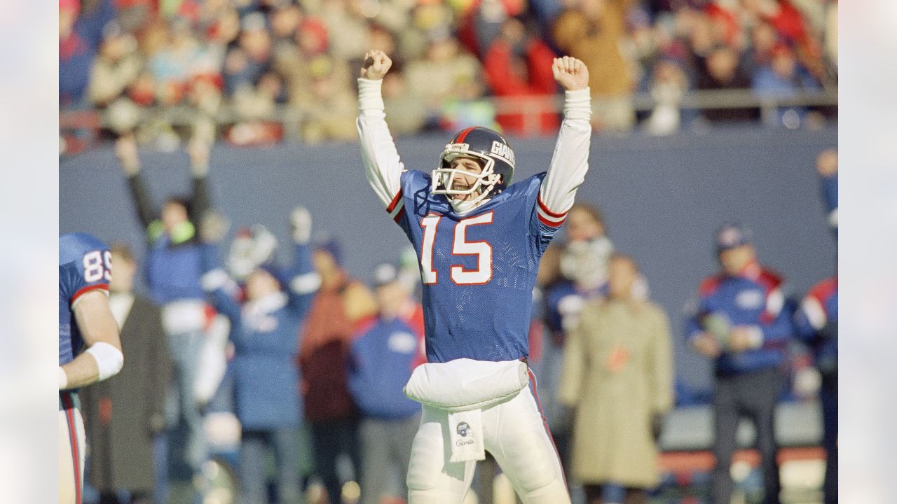 New York Giants on X: Super Bowl XXV QB Jeff Hostetler recounts a funny  moment during 1984 training camp with then-Giants LBs coach Bill Belichick.  READ:   / X