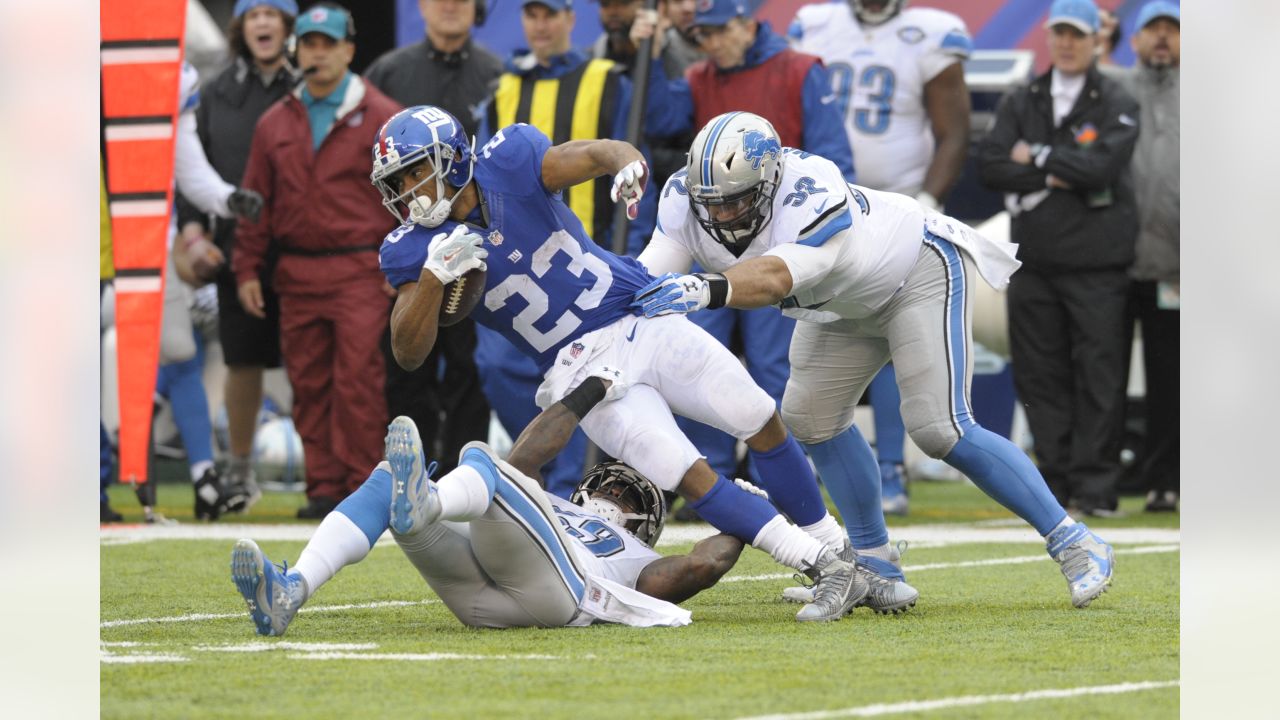 EAST RUTHERFORD, NJ - DECEMBER 18: Detroit Lions defensive end