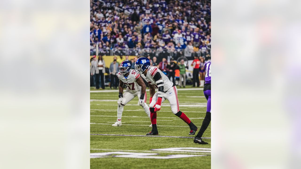 Eli Manning gave 'little pep talk' to Daniel Jones before monster playoff  debut