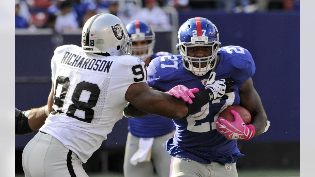 What channel is Giants vs. Raiders on today? Time, TV schedule for NFL Week  9 game