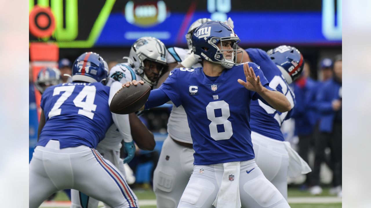 Charlotte, USA. 7th Oct 2018. Carolina Panthers linebacker Andre Smith (57)  during the NFL football game between the New York Giants and the Carolina  Panthers on Sunday October 7, 2018 in Charlotte