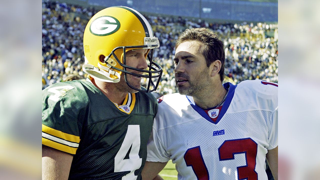 Jermichael Finley says Packers should call Brett Favre, not Colin