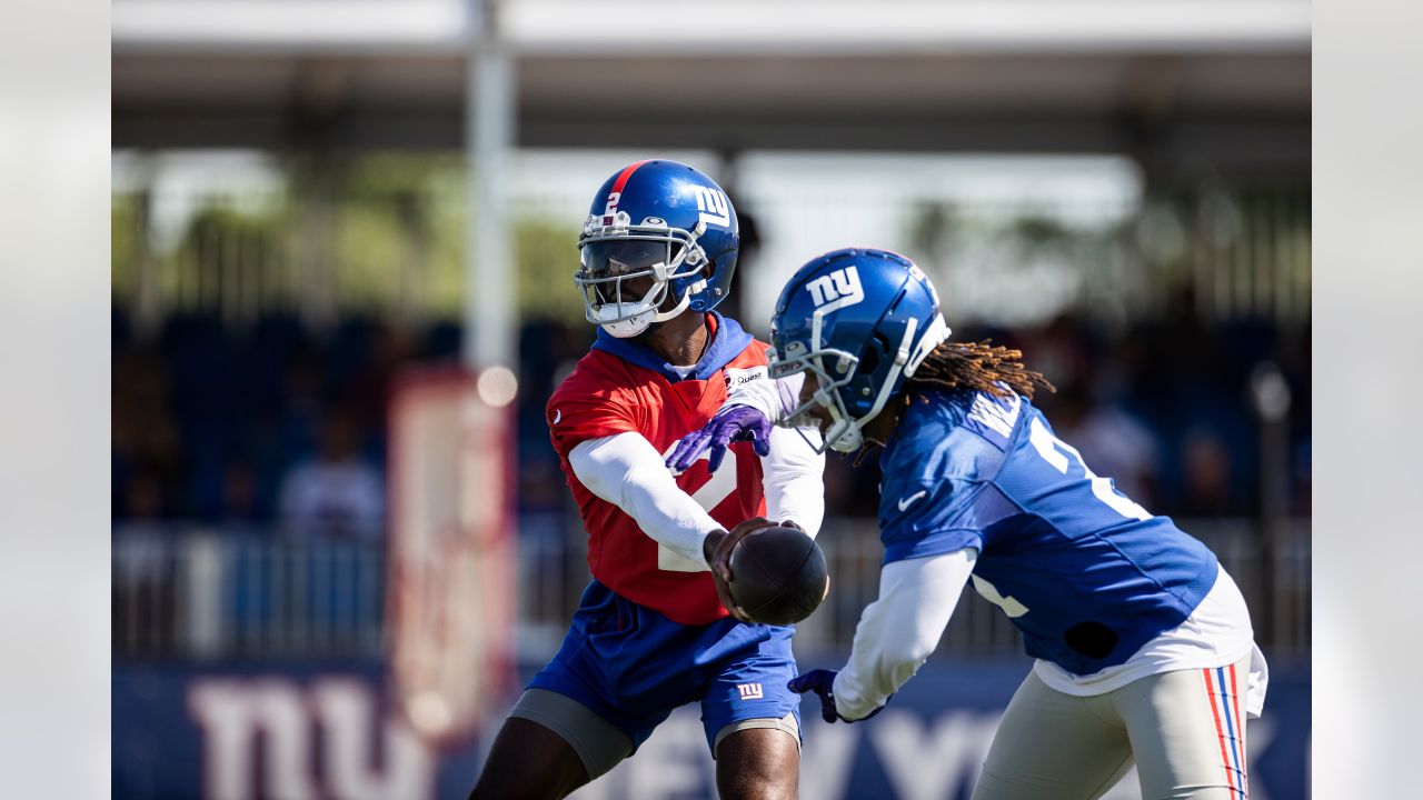 New York Giants wide receiver Kadarius Tomey (89) participates during  training camp at the NFL football team's practice facility, Friday, July  29, 2022, in East Rutherford, N.J. (AP Photo/John Minchillo Stock Photo -  Alamy