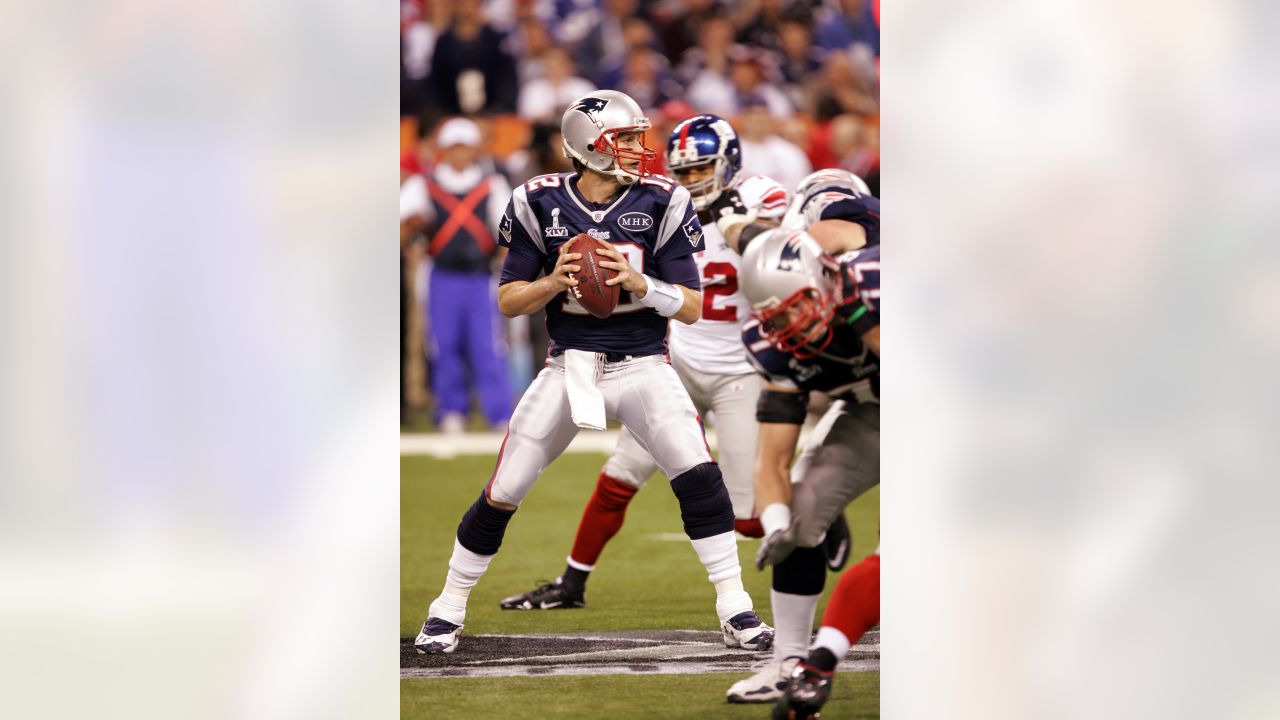 New England Patriots 2005 GAMEDAY Program Magazine vs NY Giants 9/1/05 Tom  Brady