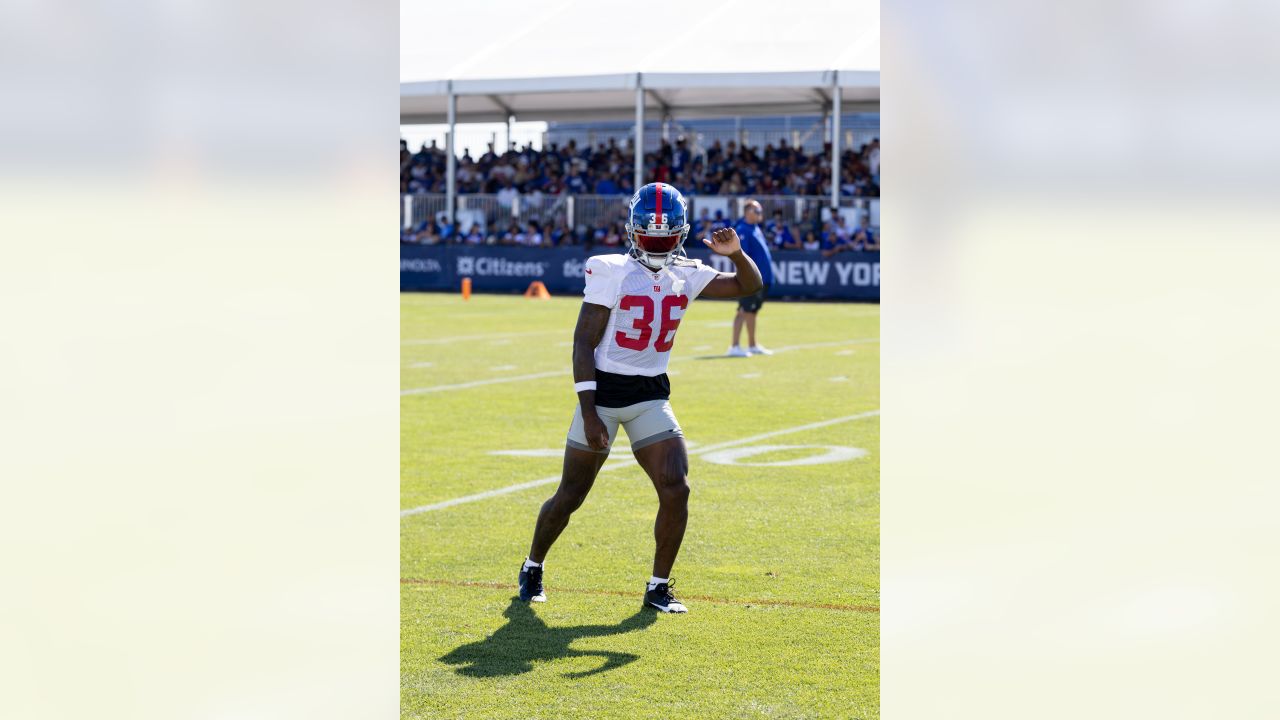 Sterling Shepard returns to Giants' training camp 8 months after tearing  Achilles