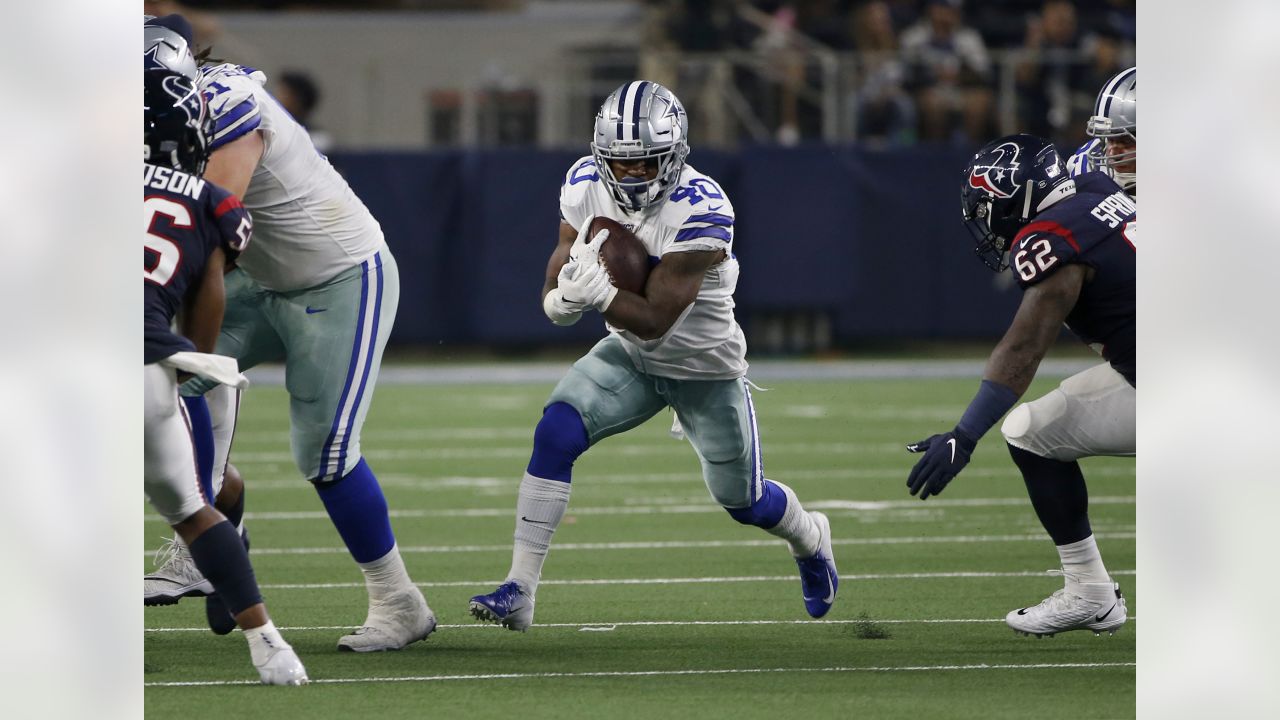 Arlington, Texas, USA. 24th August, 2019. Dallas Cowboys running