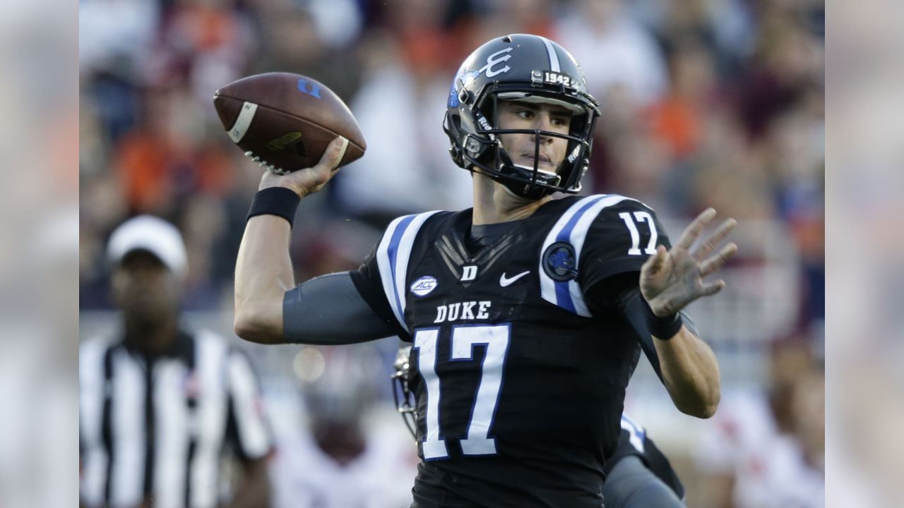 Duke's Daniel Jones (17) passes against Virginia Tech during the second half of an NCAA college football game in Durham, N.C., Saturday, Nov. 5, 2016. Virginia Tech won 24-21. (AP Photo/Gerry Broome)