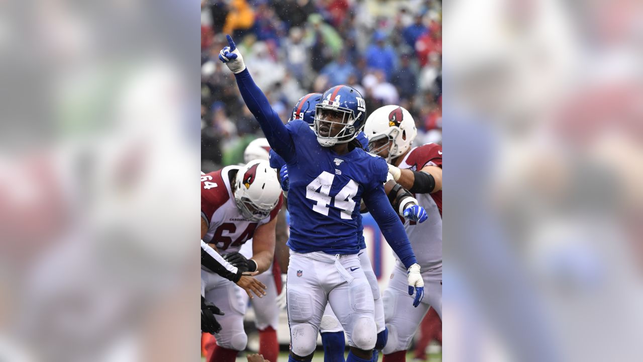 Markus Golden re-signs with Giants: source