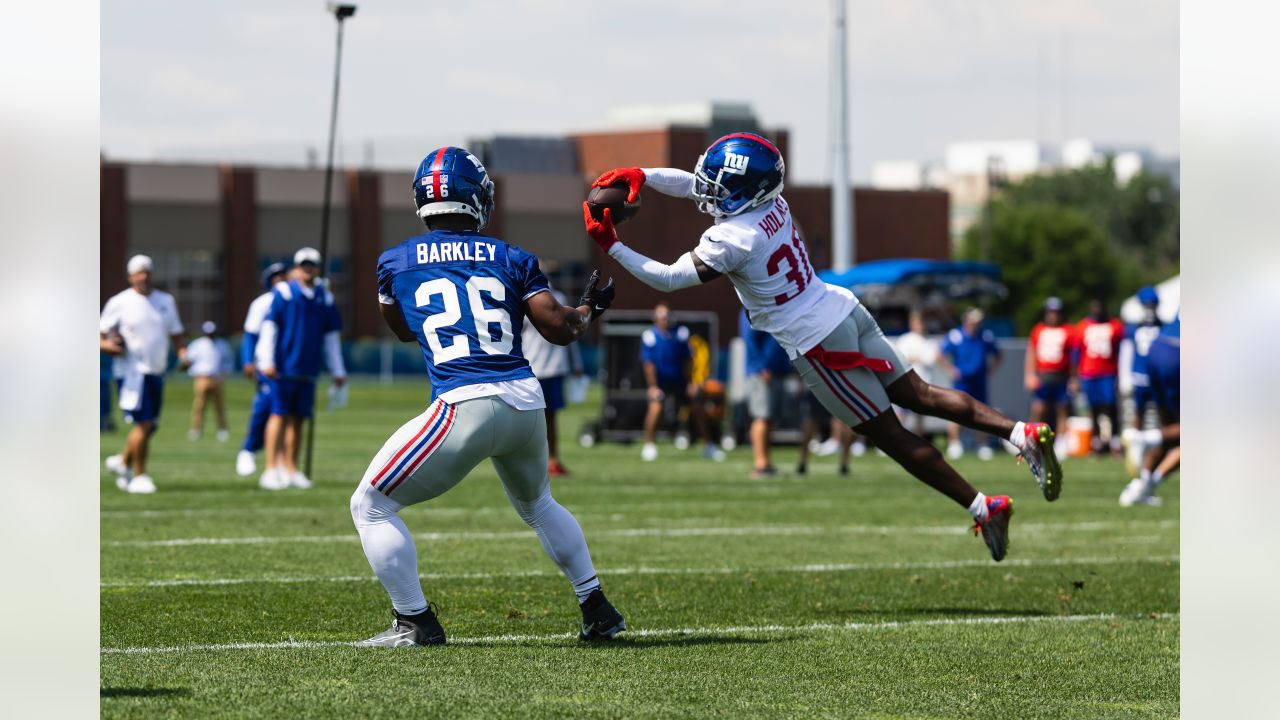 6 Giants training camp observations, Day 6: Daniel Jones is stellar in WILD  practice with brawl, Kenny Golladay injury, Kadarius Toney returns, more 