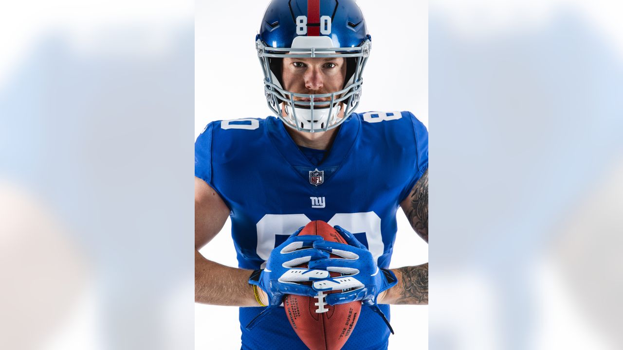 New York Giants: Daniel Jones 2022 - Officially Licensed NFL Removable –  Fathead