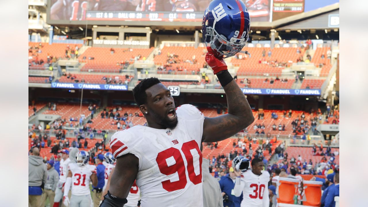 Former Giants teammates cheer on Buccaneers' Jason Pierre-Paul ahead of  Super Bowl LV