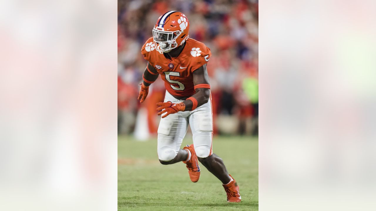 2023 Giants seven-round NFL mock draft: New York shores up defense early  with Deonte Banks, Derick Hall 