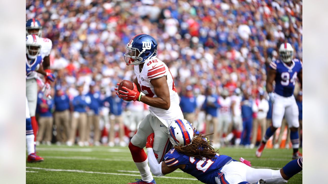 Cincinnati Bengals cornerback Eli Apple's fourth-down pass break up vs.  Buffalo Bills wide receiver Gabe Davis in end zone turns tides late in  fourth