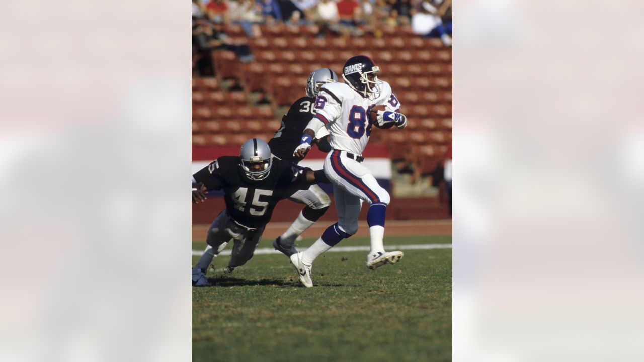 Las Vegas Raiders defensive end Maxx Crosby (98) during the first half of  an NFL football game against the Chicago Bears, Sunday, Oct. 10, 2021, in  Las Vegas. (AP Photo/Rick Scuteri Stock