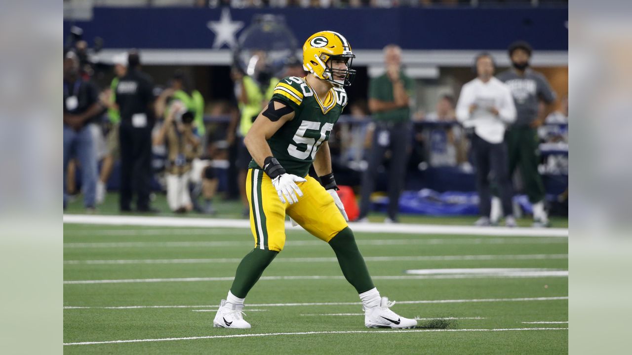 Blake Martinez's hustle, defense's goal-line stand lift Packers