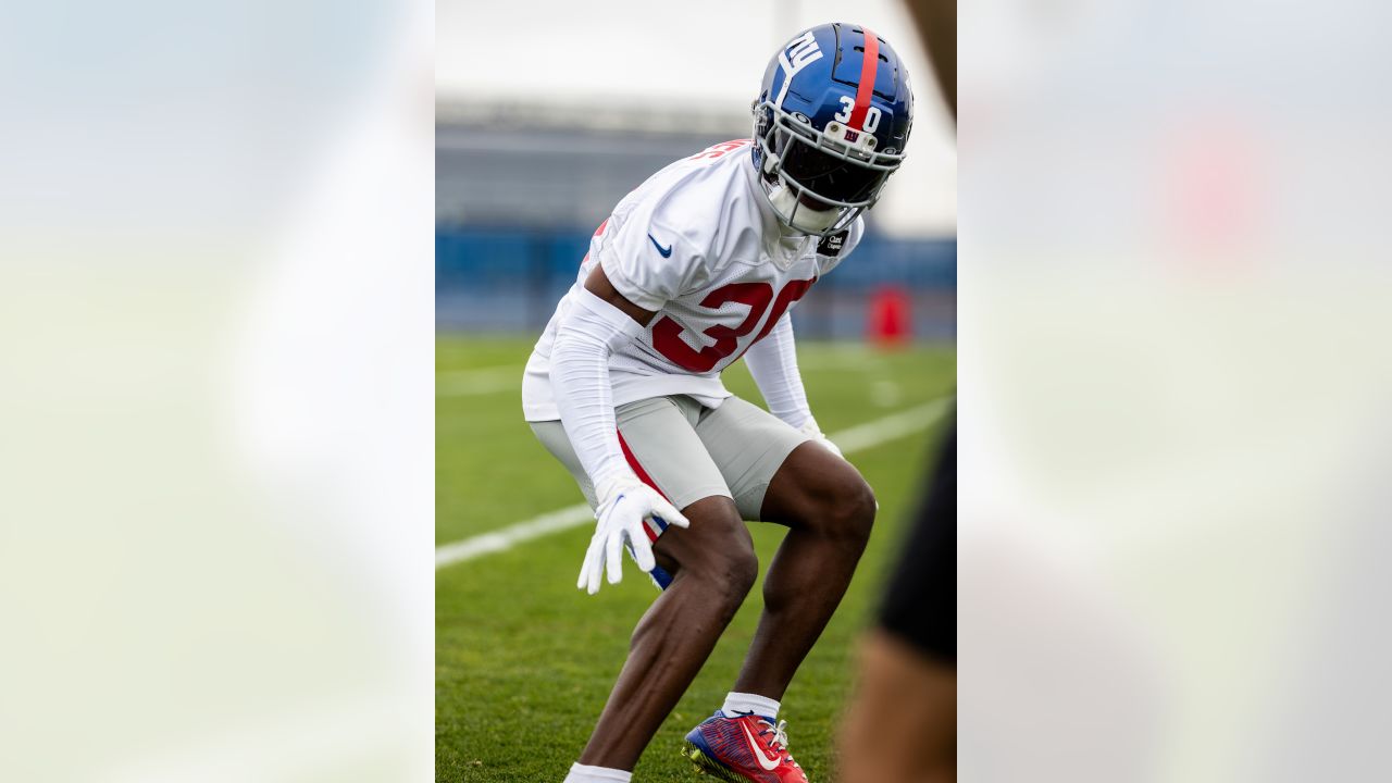 Cornerback Darnay Holmes in a strong competition to make the Giants roster