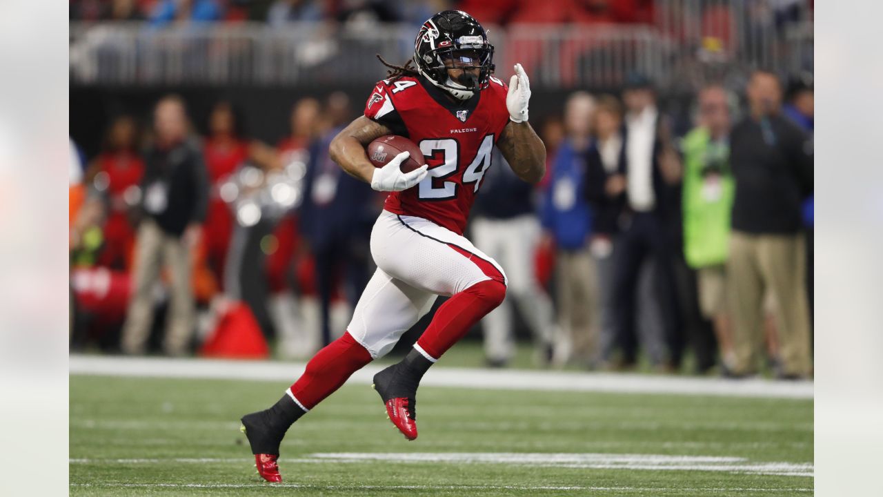 Giants getting 'solid all around back' in Devonta Freeman, scouts