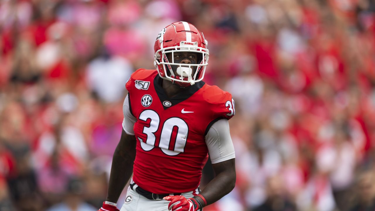 PFF on X: With the 255th overall selection in the 2020 NFL Draft, the New  York Giants select Tae Crowder, LB, Georgia  / X